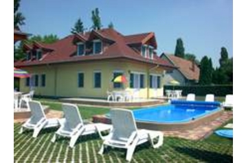 Ungheria Privát Balatonszemes, Esterno